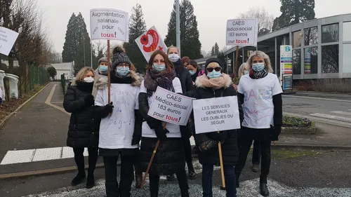 Les "Oubliés du Ségur" ont manifesté à Charleville 
